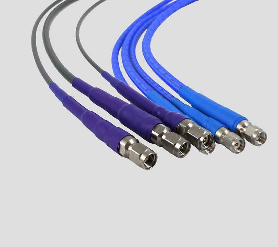 柔性穩(wěn)幅穩相電(diàn)纜組件